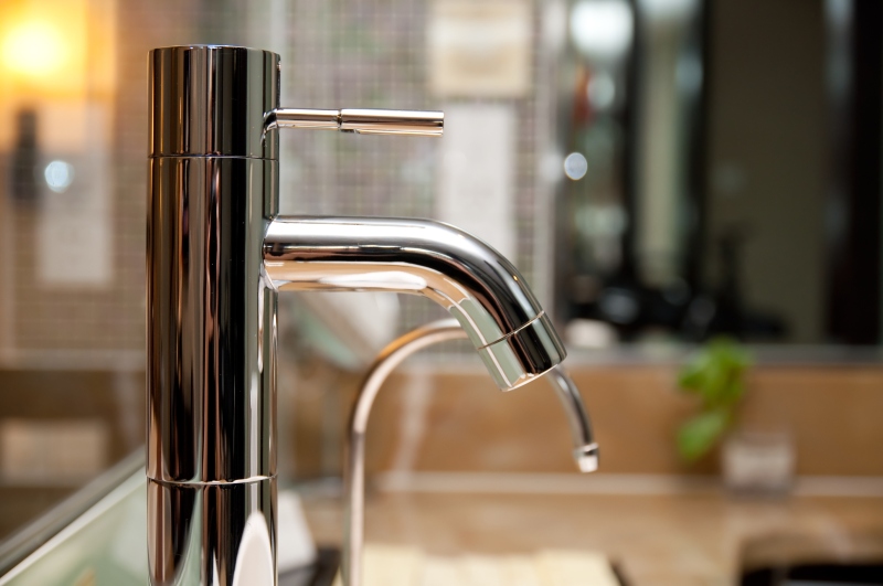 Sink Leaking North Feltham